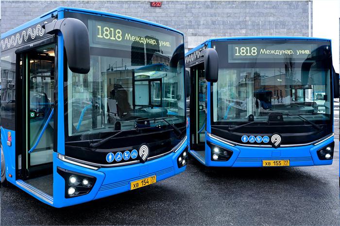 Началась поставка современных автобусов большого класса для маршрутов в Подмосковье