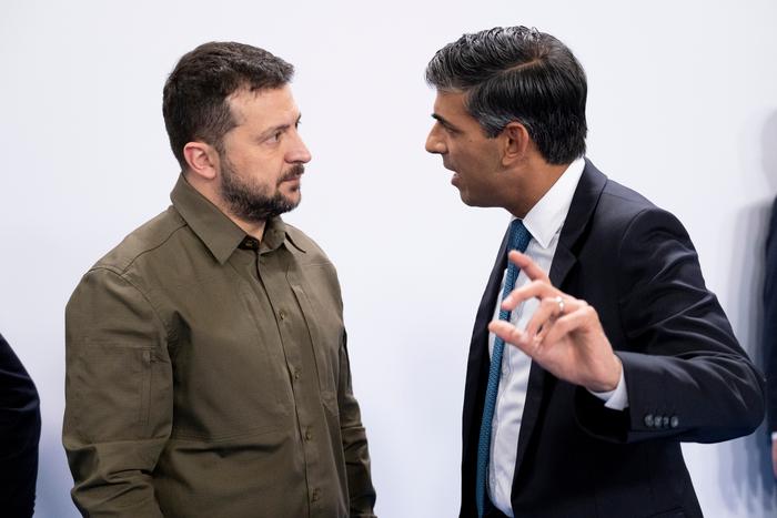 Бывший глава британского правительства стал советником президента Украины Владимира Зеленского