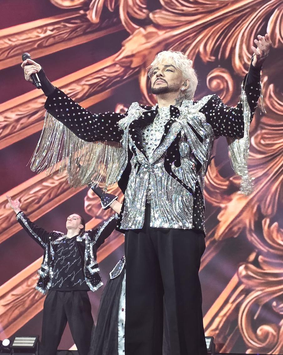 Филипп Киркоров на сцене "Live Арены".