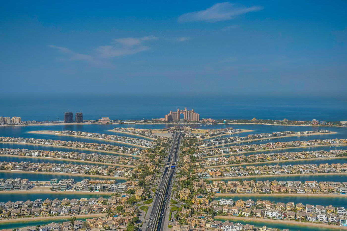 Генконсульство РФ в ОАЭ выпустило экстренное предупреждение для россиян