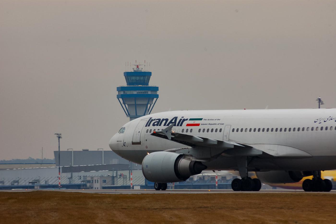 Власти Ирана планируют закрыть воздушное пространство страны до 3 марта