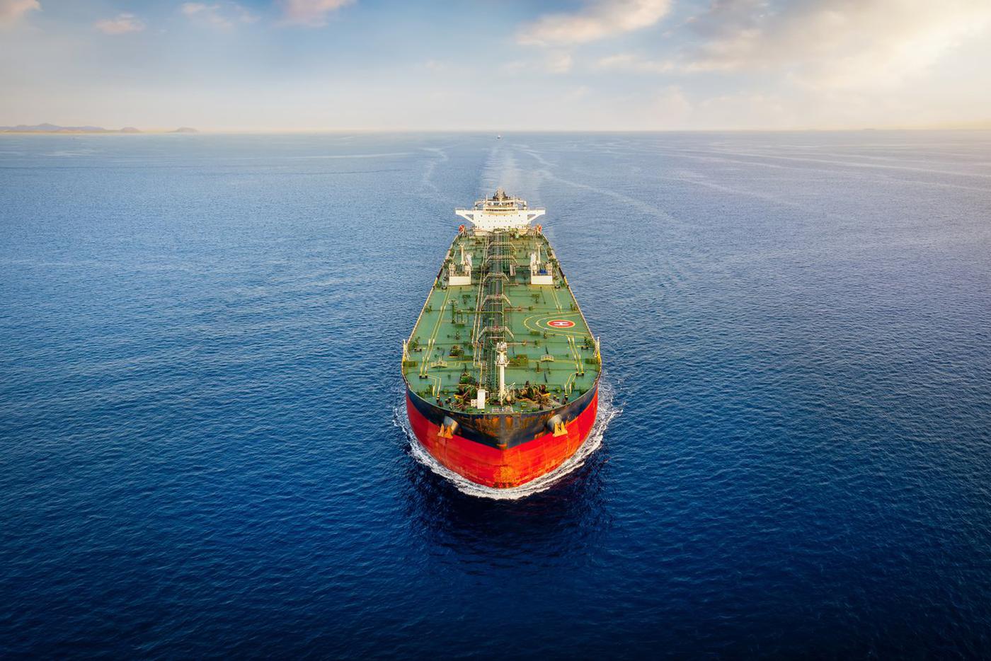 В Европе прошла операция по захвату очередного нефтетанкера из "теневого флота"