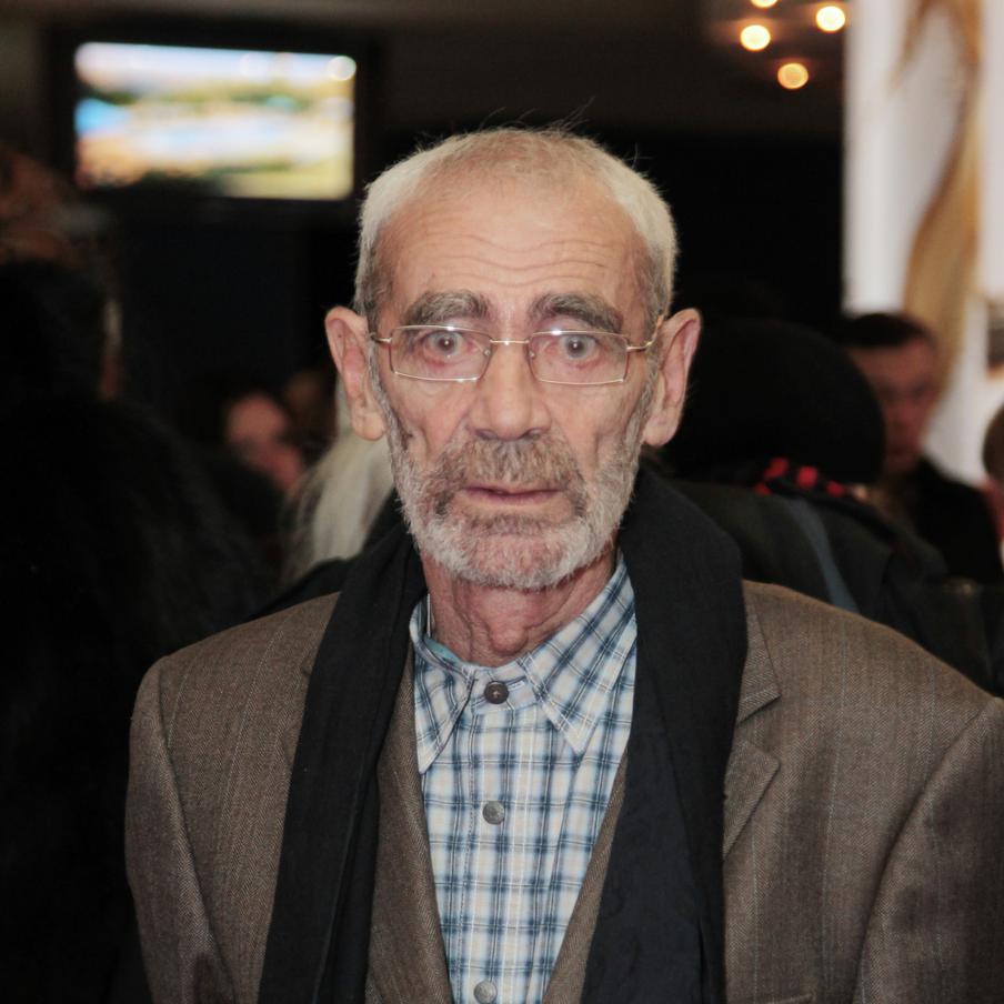 Умер писатель и художник Гарри Гордон. В возрасте 84 лет ушёл из жизни Гарри Борисович Гордон — отец телеведущего Александра Гордона. Об этом сообщила его внучка Таисия Тихонова в социальной сети. По словам друзей и коллег Гарри Борисовича, он длительное время боролся с тяжёлой болезнью