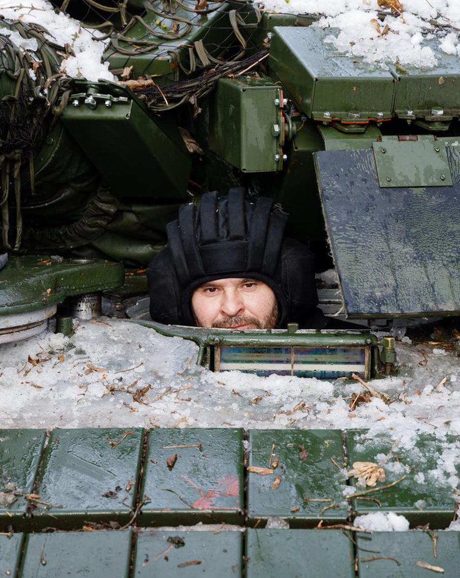 ВС РФ освободили Круглое, Резниковку и Дробышево. Вооружённые силы Российской Федерации продолжают успешное продвижение на линии соприкосновения. Министерством обороны Российской Федерации объявлено об освобождении населённых пунктов Дробышево и Резниковка в Донецкой Народной Республике, а также установлении контроля над населённым пунктом Круглое в Харьковской области