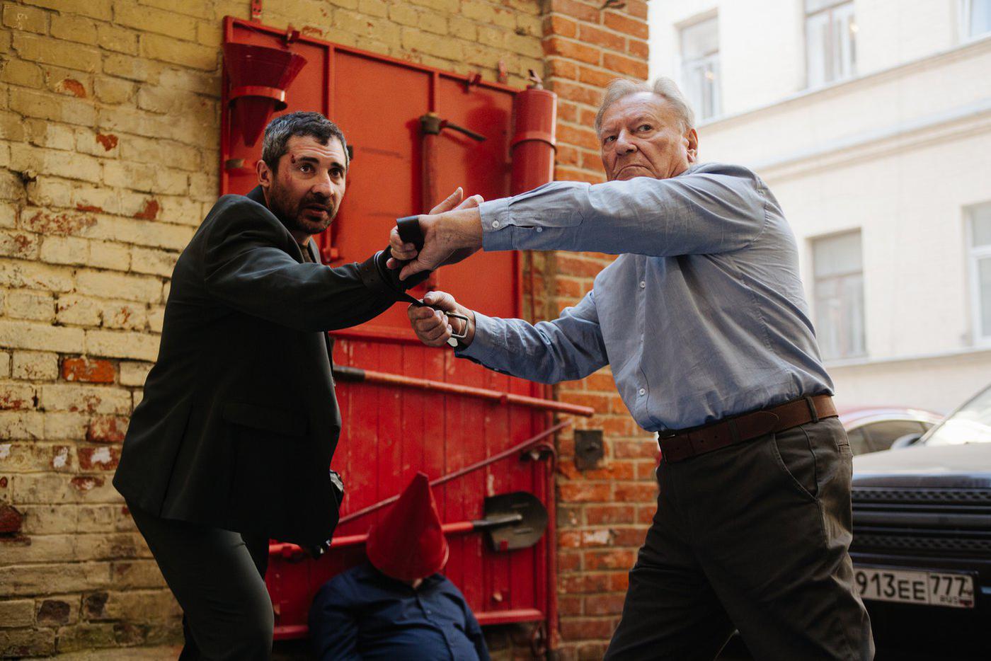 Сергей Шакуров воплотил образ дедушки-суперагента.