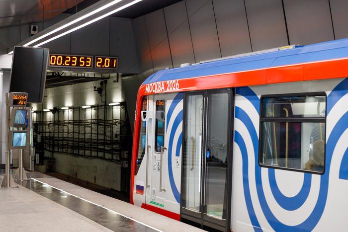 Сразу 6 составов "Москва-2026" проходят обкатку в столичном метро