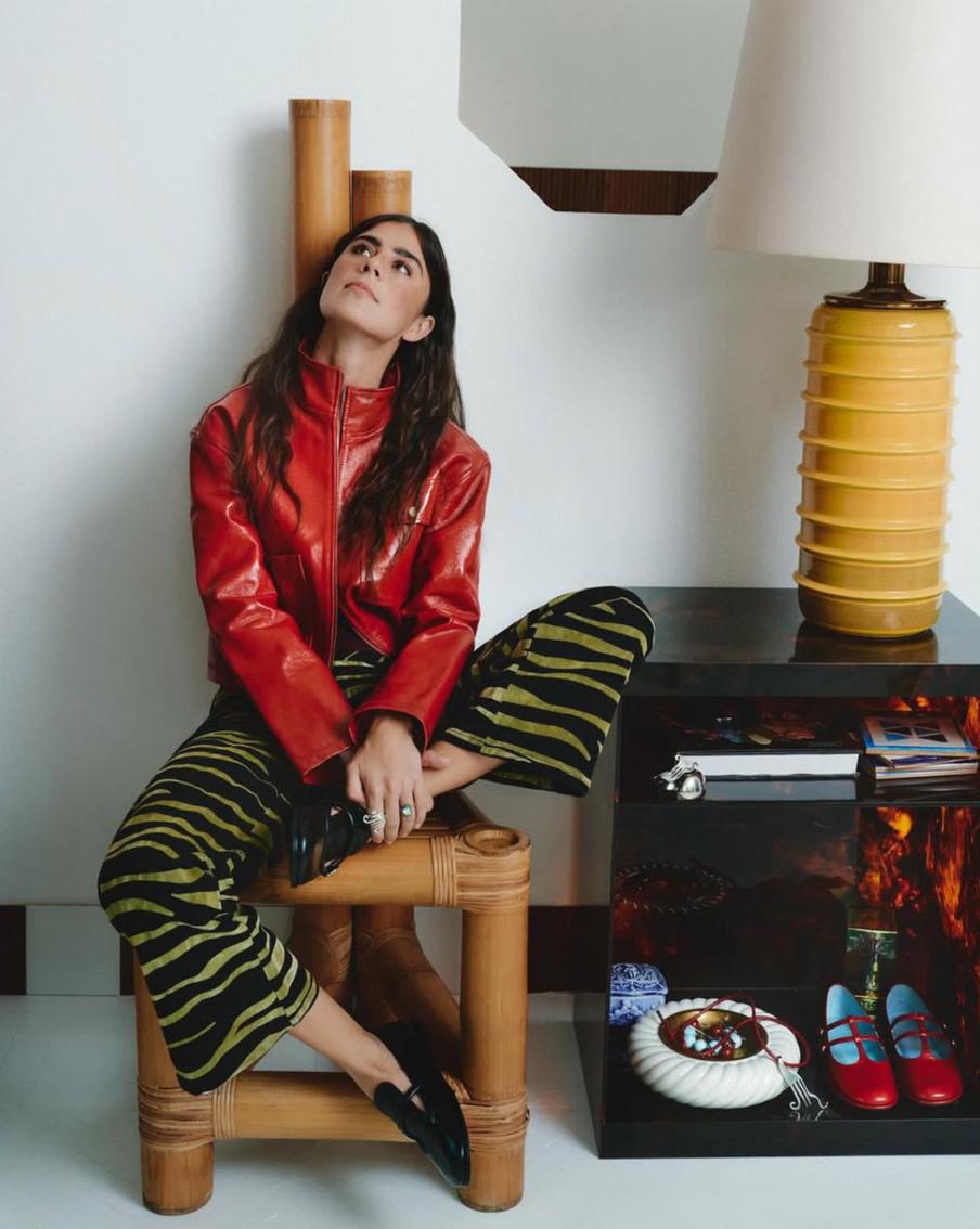 Обувь в духе ретро.