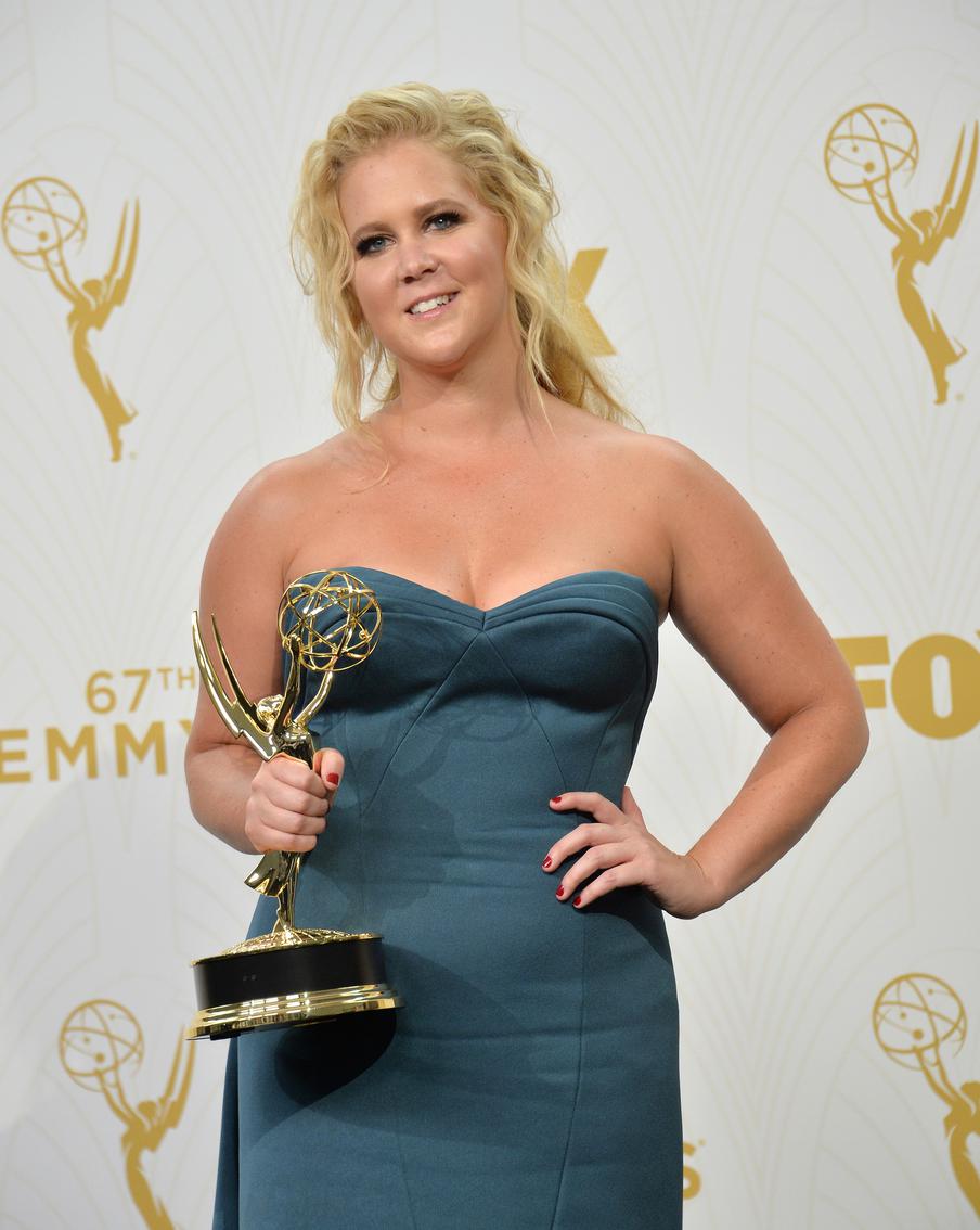 2015 год. Эми Шумер до похудения, 11 лет назад. 