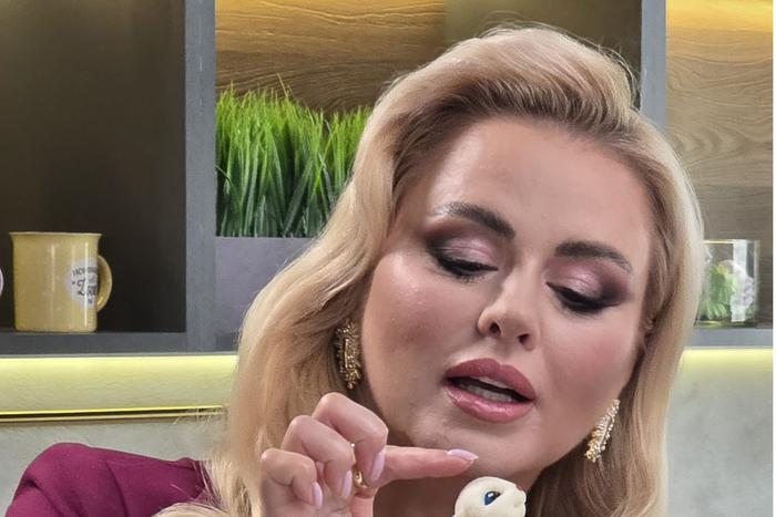 "Это хамство!": Семенович возмущена гадкой провокацией на концерте Славы