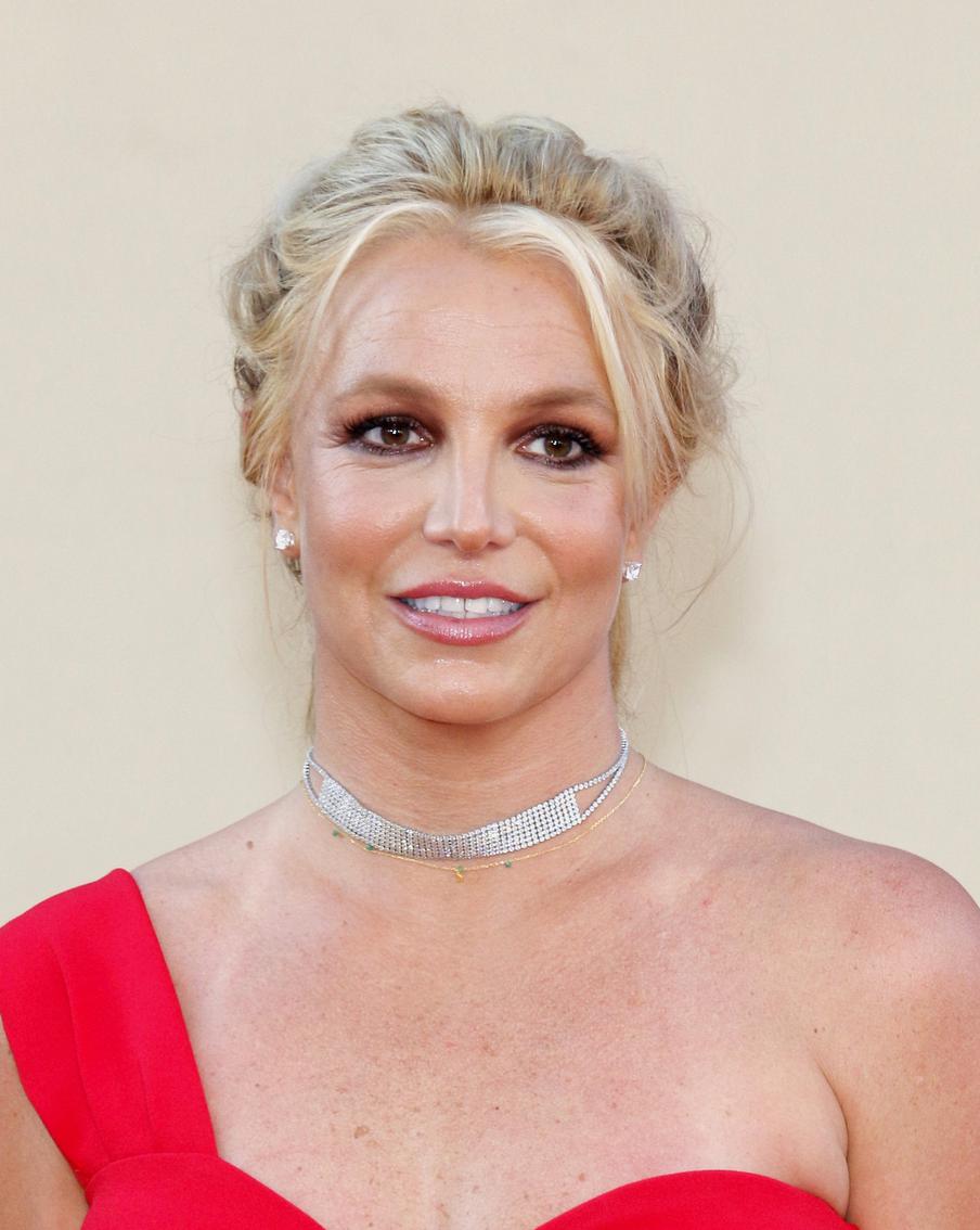 Она снова сделала это: Бритни Спирс была арестована в Калифорнии