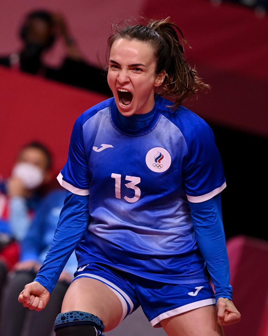 На какие виды спорта сходить в Москве: баскетбол, гандбол, хоккей и футбол