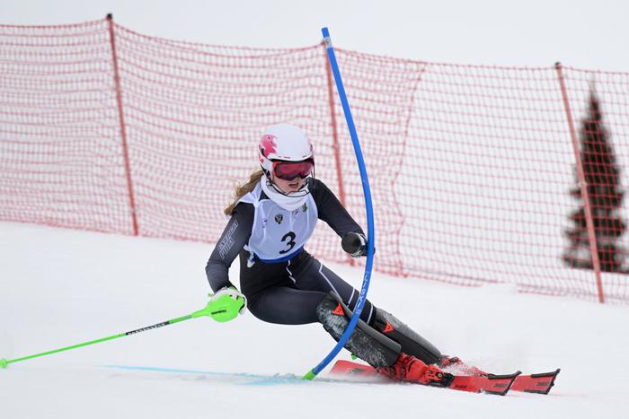 Горнолыжница Ворончихина принесла российской сборной первую медаль на Паралимпиаде в Италии