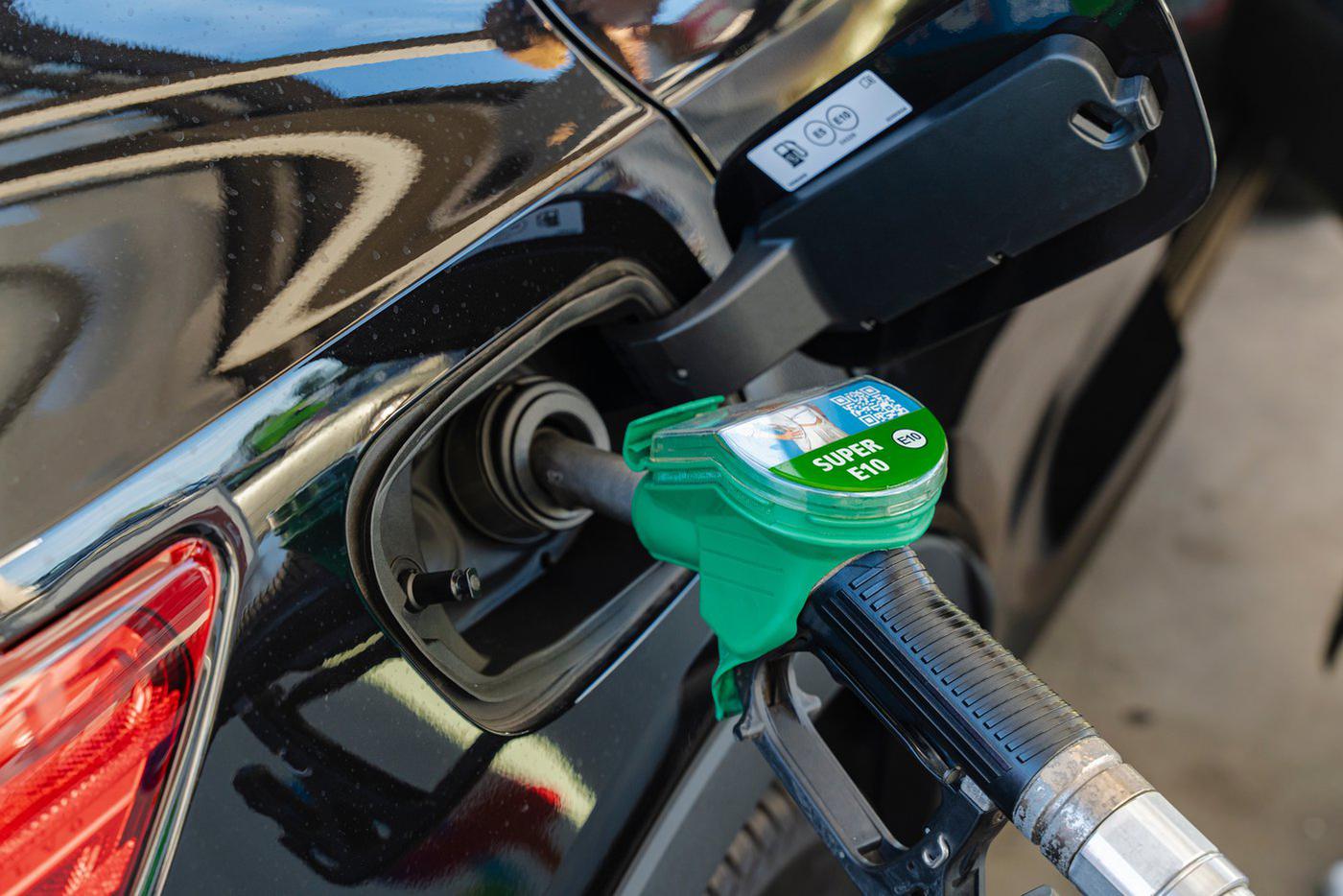 Цены на бензин в Европе выросли до самого высокого уровня с 2023 года