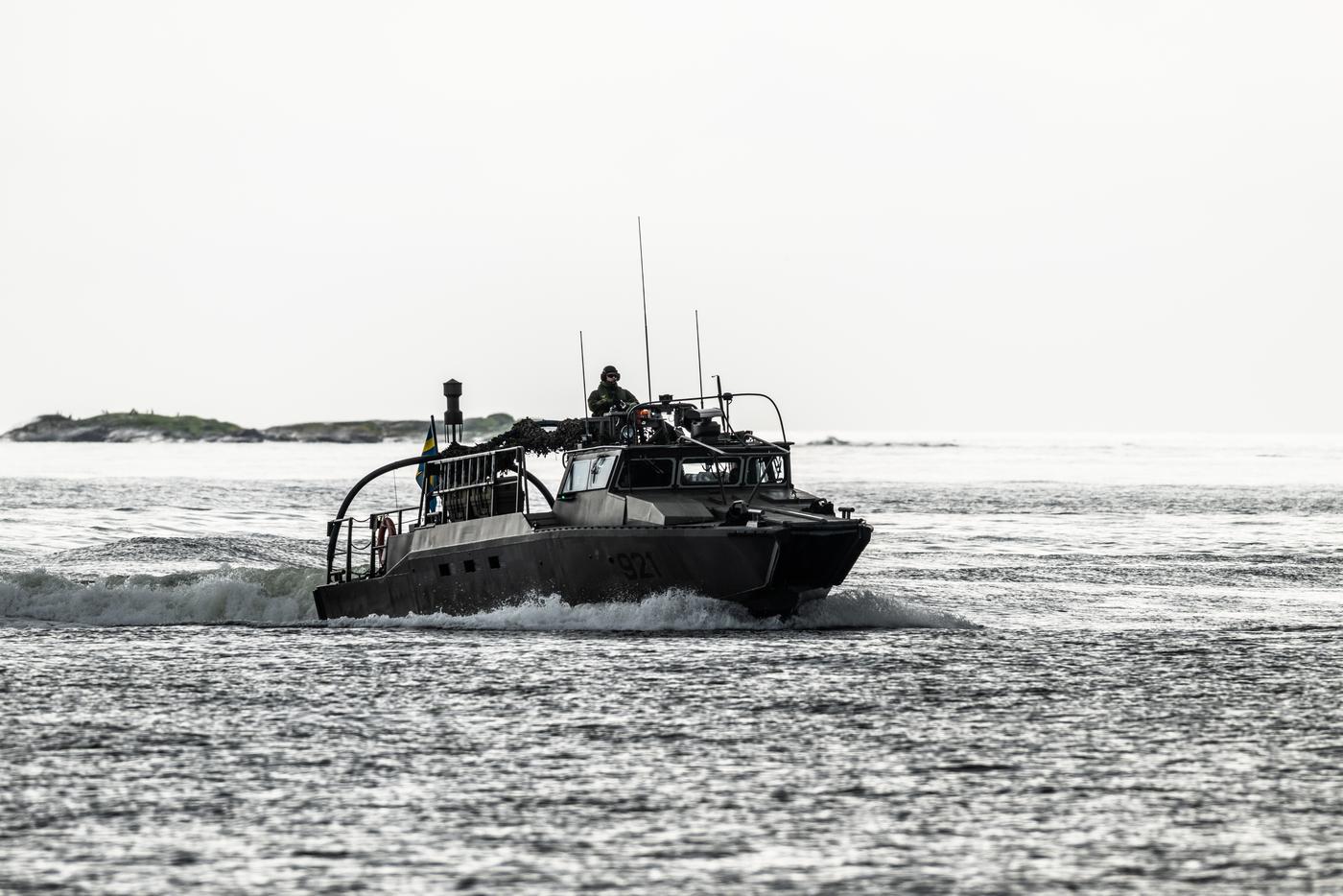 Шведские военные захватили очередной сухогруз из "теневого флота" России