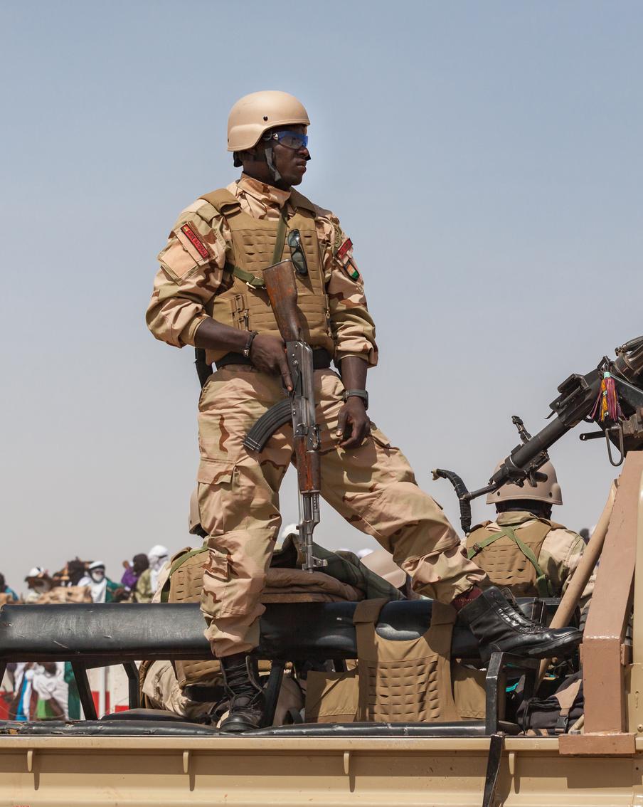 Два прихожанина Русской православной церкви впервые убиты боевиками в Африке. Боевики-исламисты убили двух прихожан РПЦ на юго-востоке Нигерии. Это произошло во время нападения на христианское селение Туран в одном из штатов страны