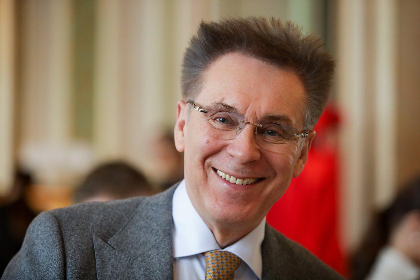 Диктор Владимир Березин.