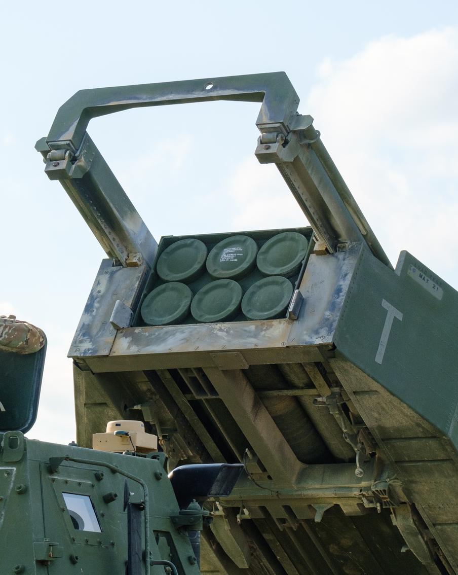 Арагчи поблагодарил CENTCOM за фото использованных против Ирана HIMARS. Министр иностранных дел Ирана Аббас Арагчи выразил признательность Центральному командованию США (CENTCOM) за признание того, что американские войска разместили и используют системы HIMARS на территории соседних государств для нанесения ударов по Ирану