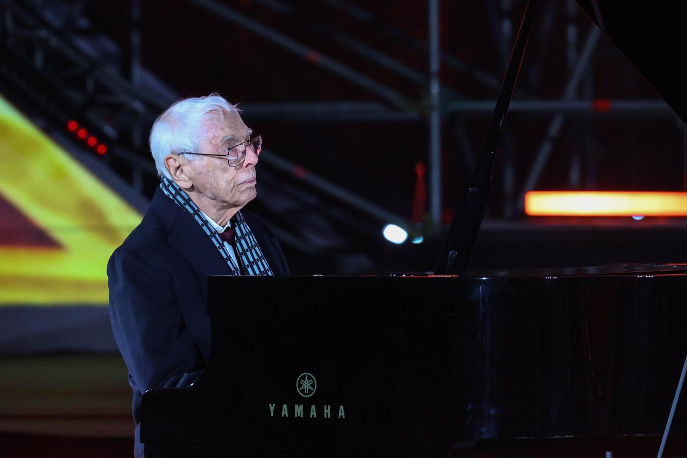 Народный артист России Александр Зацепин отмечает столетие