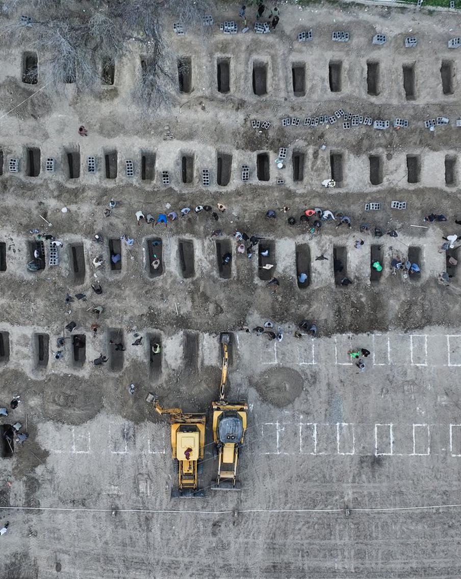 "США – террористы!": 171 школьницу в Иране уничтожила американская ракета