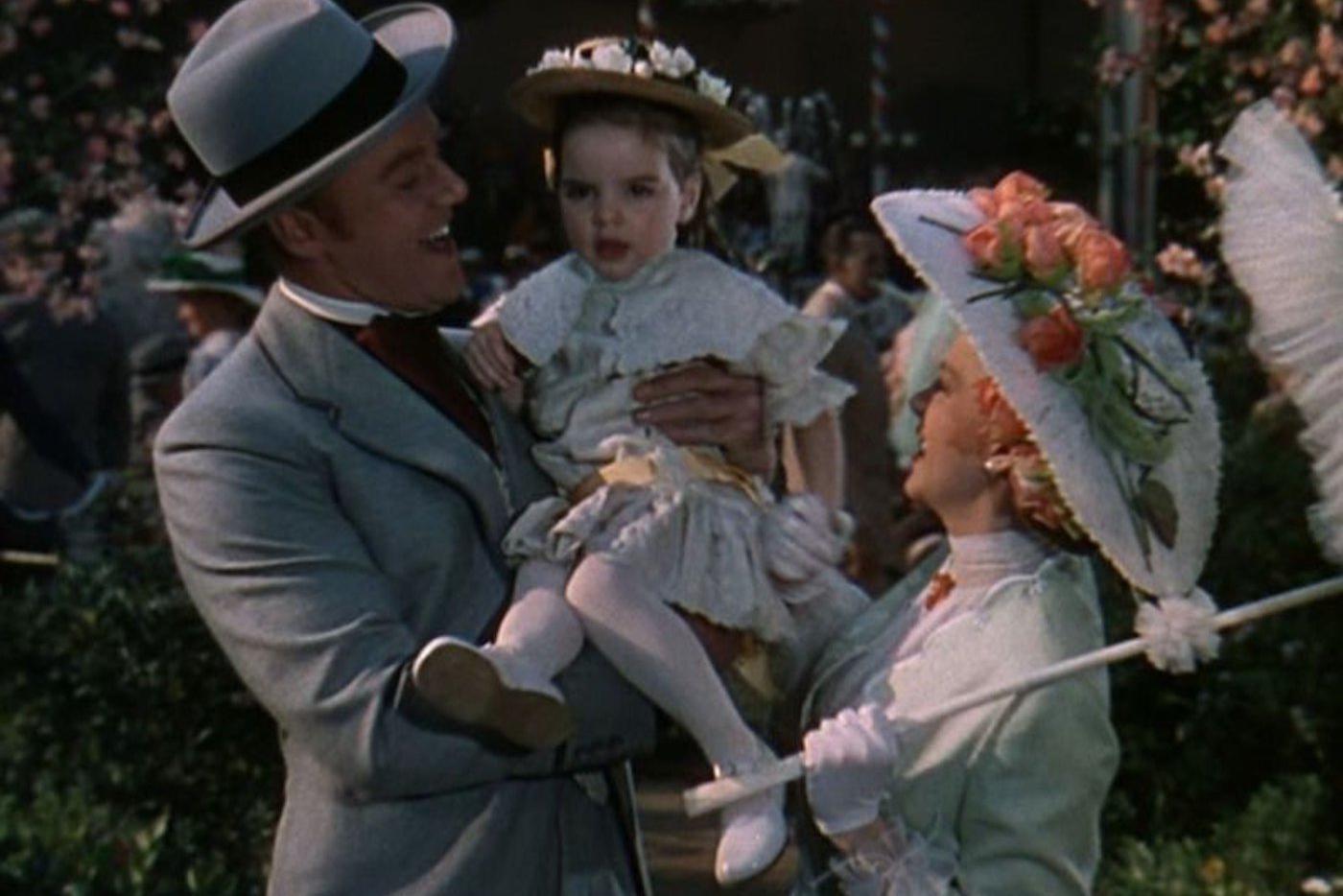 Лайза Миннелли с мамой снялась в кино в 2 года.