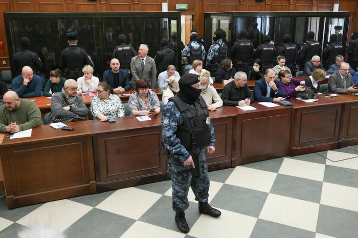 РИА "Новости": суд приговорил главаря напавших на "Крокус" к пожизненному сроку