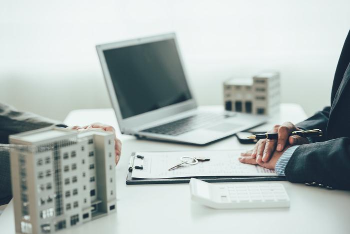 Как сэкономить на выплате налогов при продаже квартиры