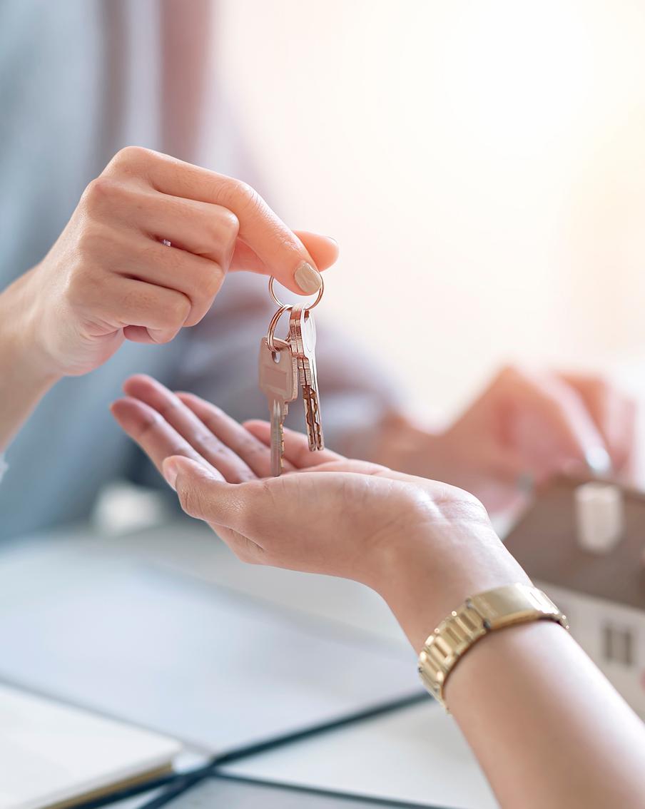 В "Перезвони сам" предупредили москвичей о рисках при сделках с недвижимостью