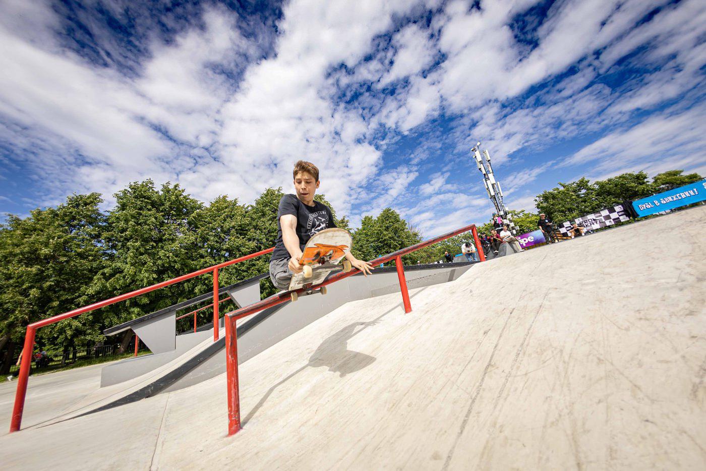 "Отсутствие ног никогда не было для меня ограничением": 16-летний российский скейтер удивил мир