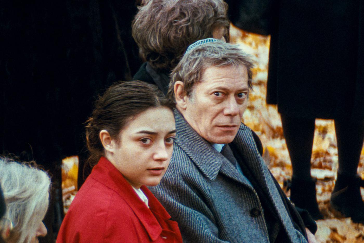 Недоверчивые родственники погибшей пациентки.