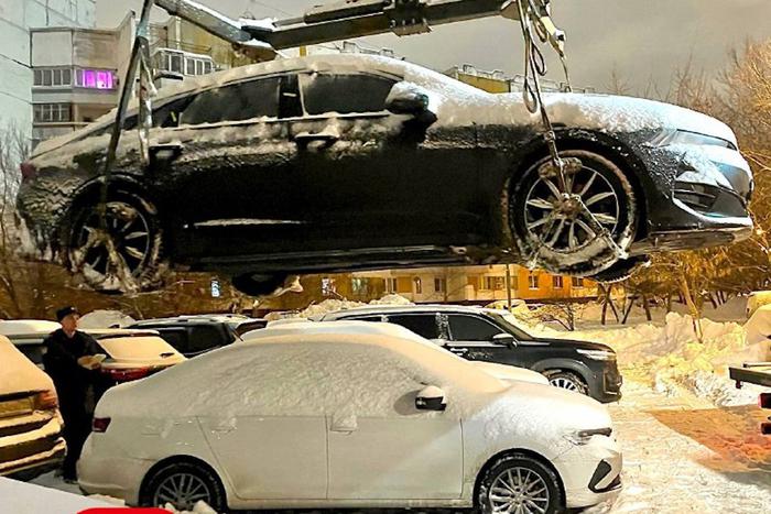 Максим Ликсутов рассказал как автомобилистам избежать ареста машины из-за неоплаченных штрафов