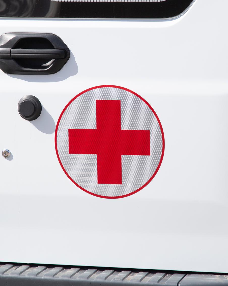 В ДНР выросло число жертв удара ВСУ по больнице – погибли десять медиков. СК сообщил о росте числа погибших после атаки беспилотника на стационар в ДНР. В результате удара по медицинскому учреждению погибли десять сотрудников, ещё десять человек получили ранения