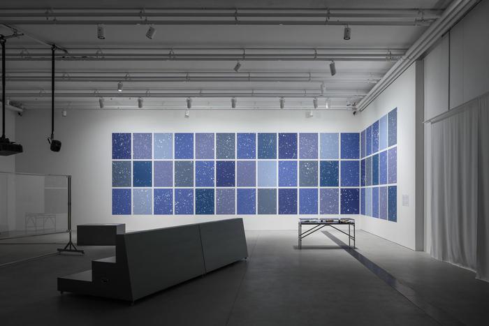 В Доме культуры "ГЭС-2″ открыли царство холода в "Формулах вечности"