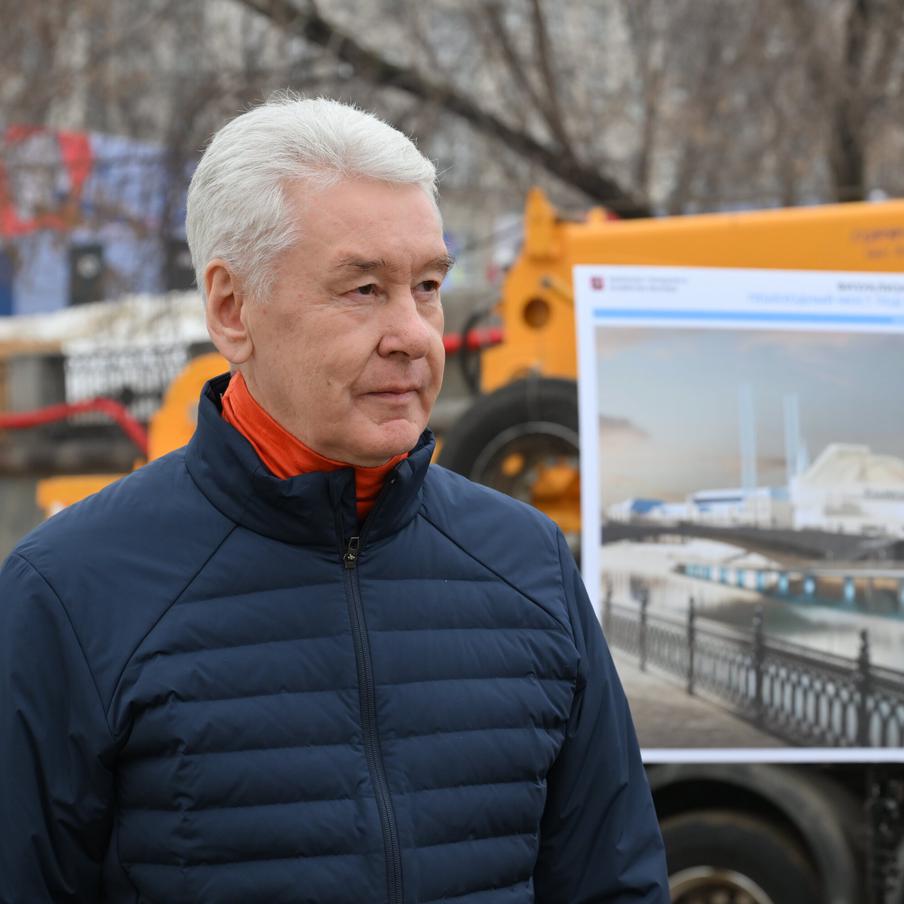 Собянин сообщил об устранении более чем за сутки уже 102 БПЛА на подлёте к Москве. За минувшие сутки в небе над Москвой было уничтожено уже 102 беспилотных летательных аппаратов. Об этом сообщил мэр столицы Сергей Собянин