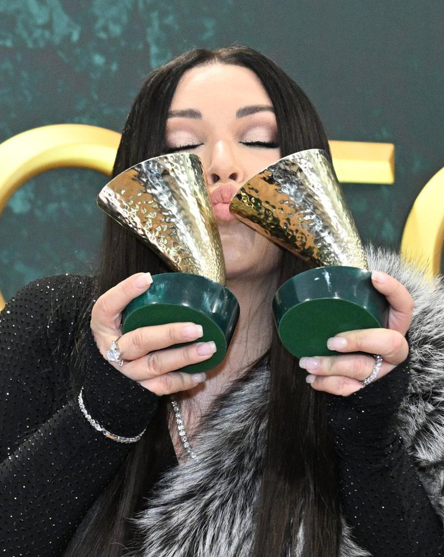 "Знает, чем нельзя заниматься": Ирина Дубцова прояснила отношения сына с бывшей Григория Лепса