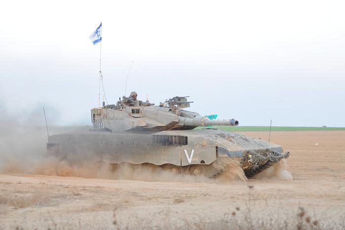 Новая война на Ближнем Востоке: израильская армия вошла в Ливан