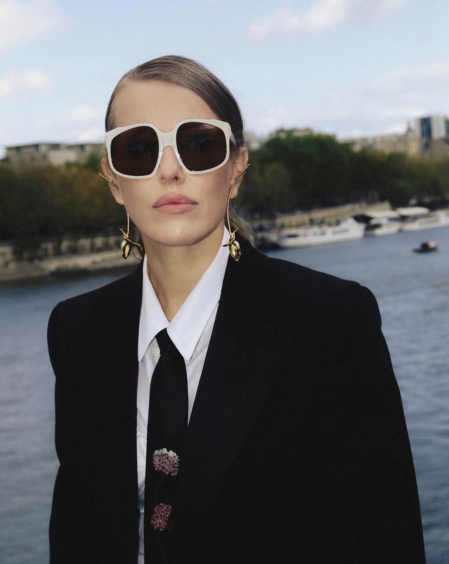 Правильно подобранные украшения способны полностью изменить образ.