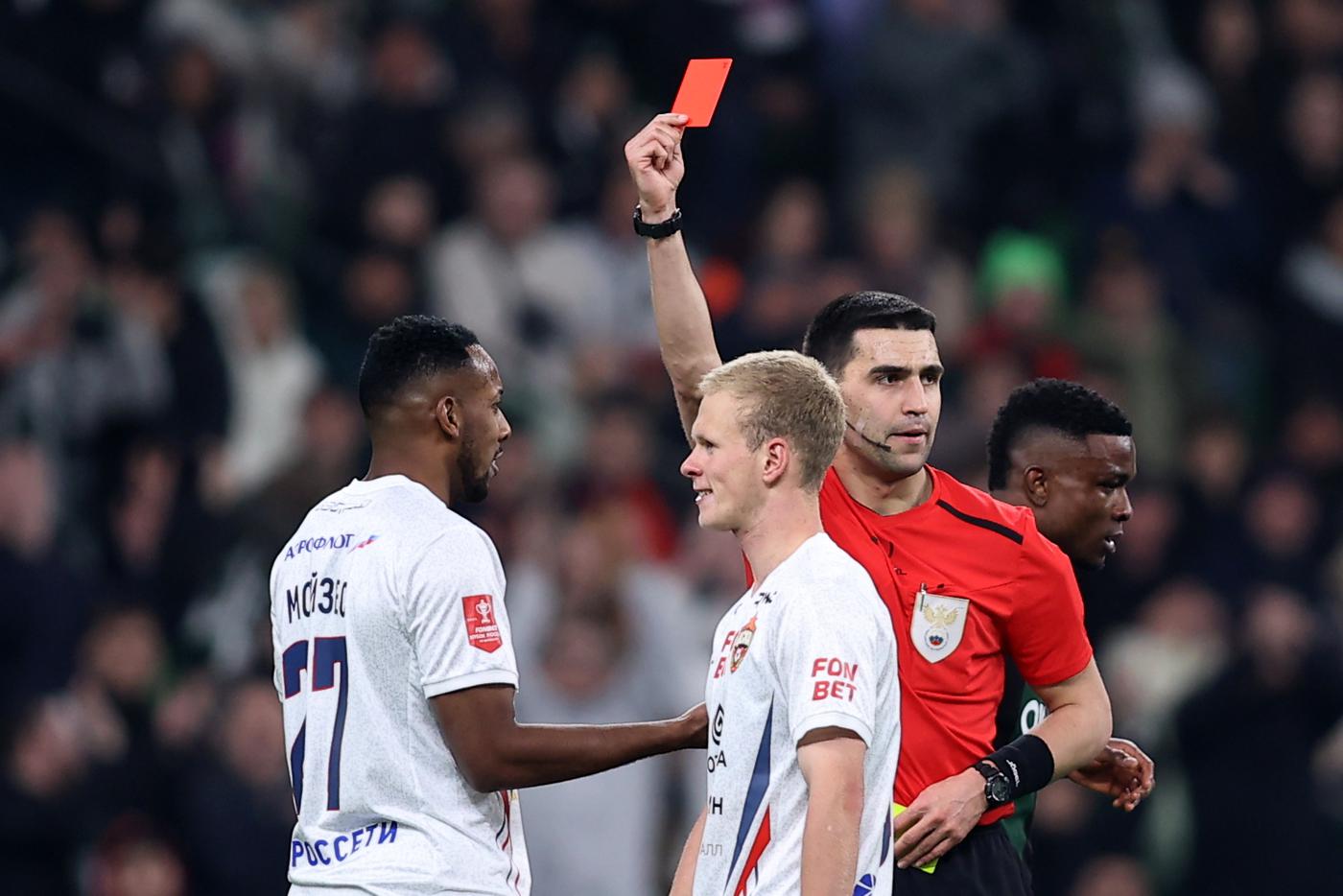 Экс-форвард ЦСКА раскритиковал Фабио Челестини за нынешнюю форму команды