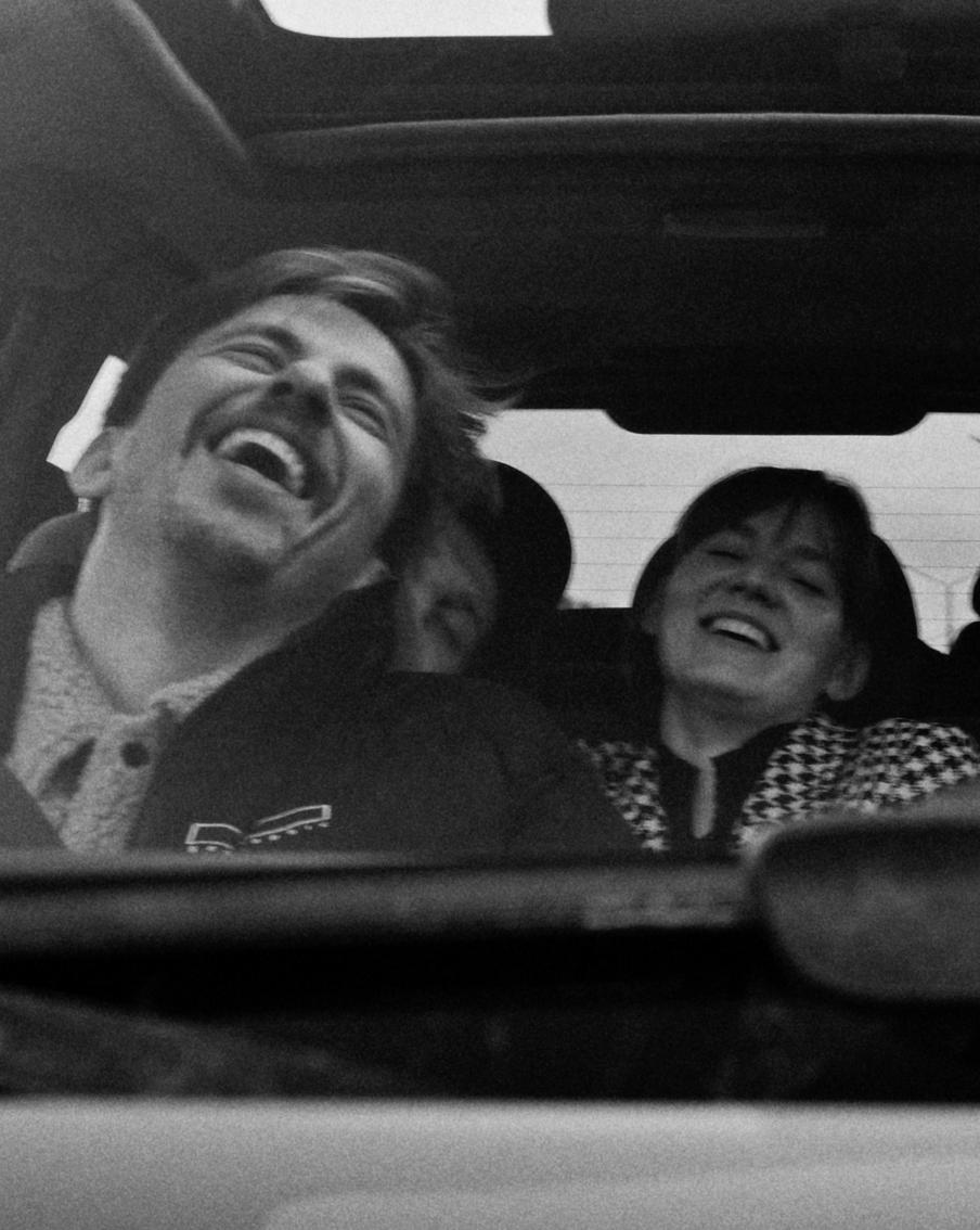 Соня Райзман собрала друзей на проводы надежд юности. В прокат выходит драма "Картины дружеских связей"