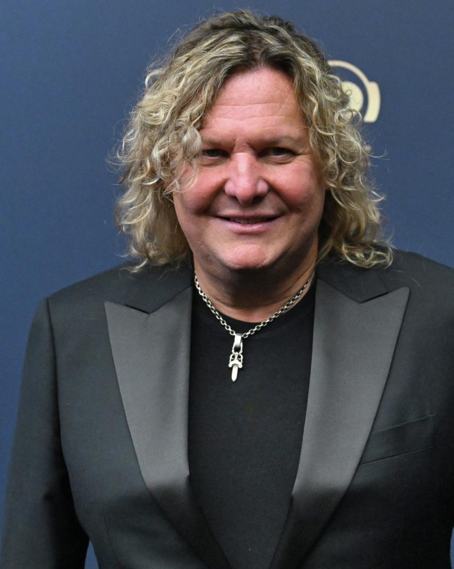 Минус 27 кг: экс-солист группы "Белый орёл" Александр Ягья стремительно теряет вес