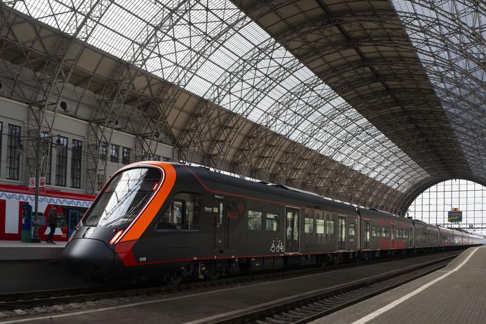 Более 100 тысяч км преодолела сотая чёрная "Иволга 4.0" по МЦД-4