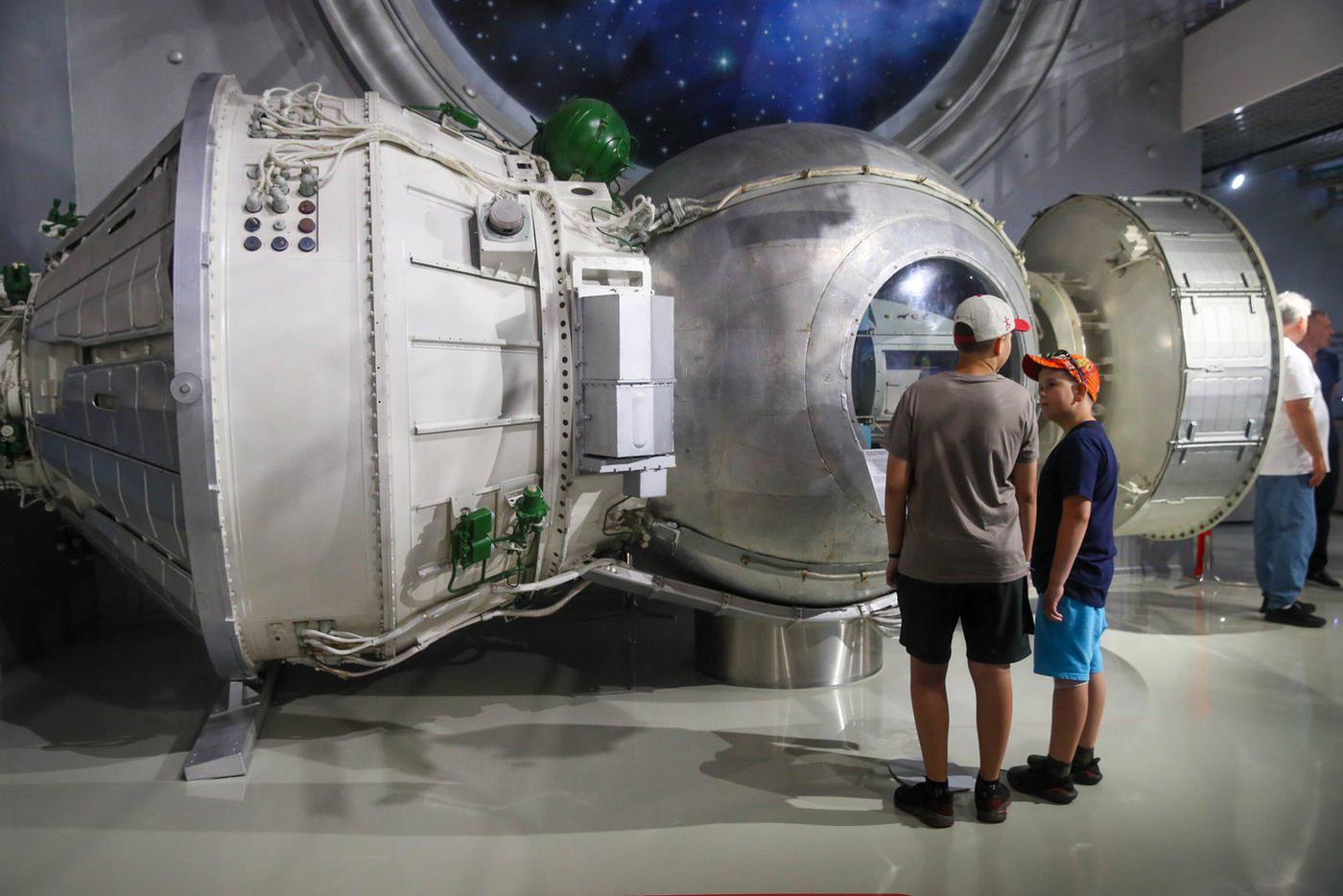 В Музее космонавтики.