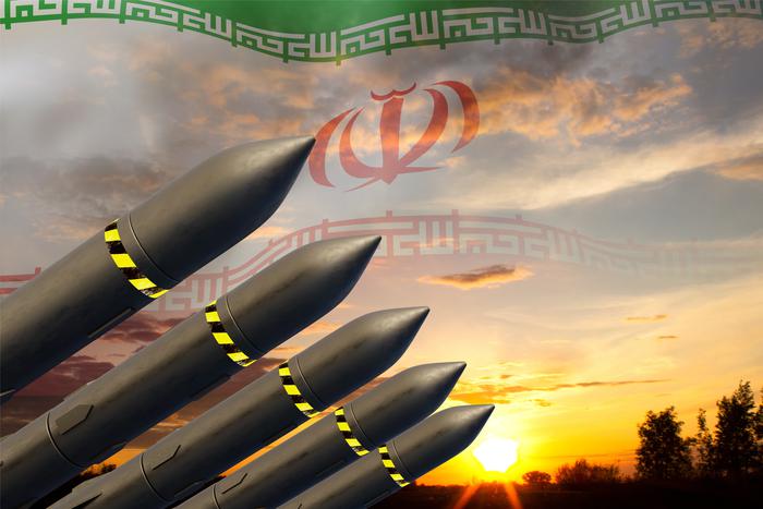 КСИР сообщил об ударах по Западному Иерусалиму, Хайфе и базе США Аль-Дафра