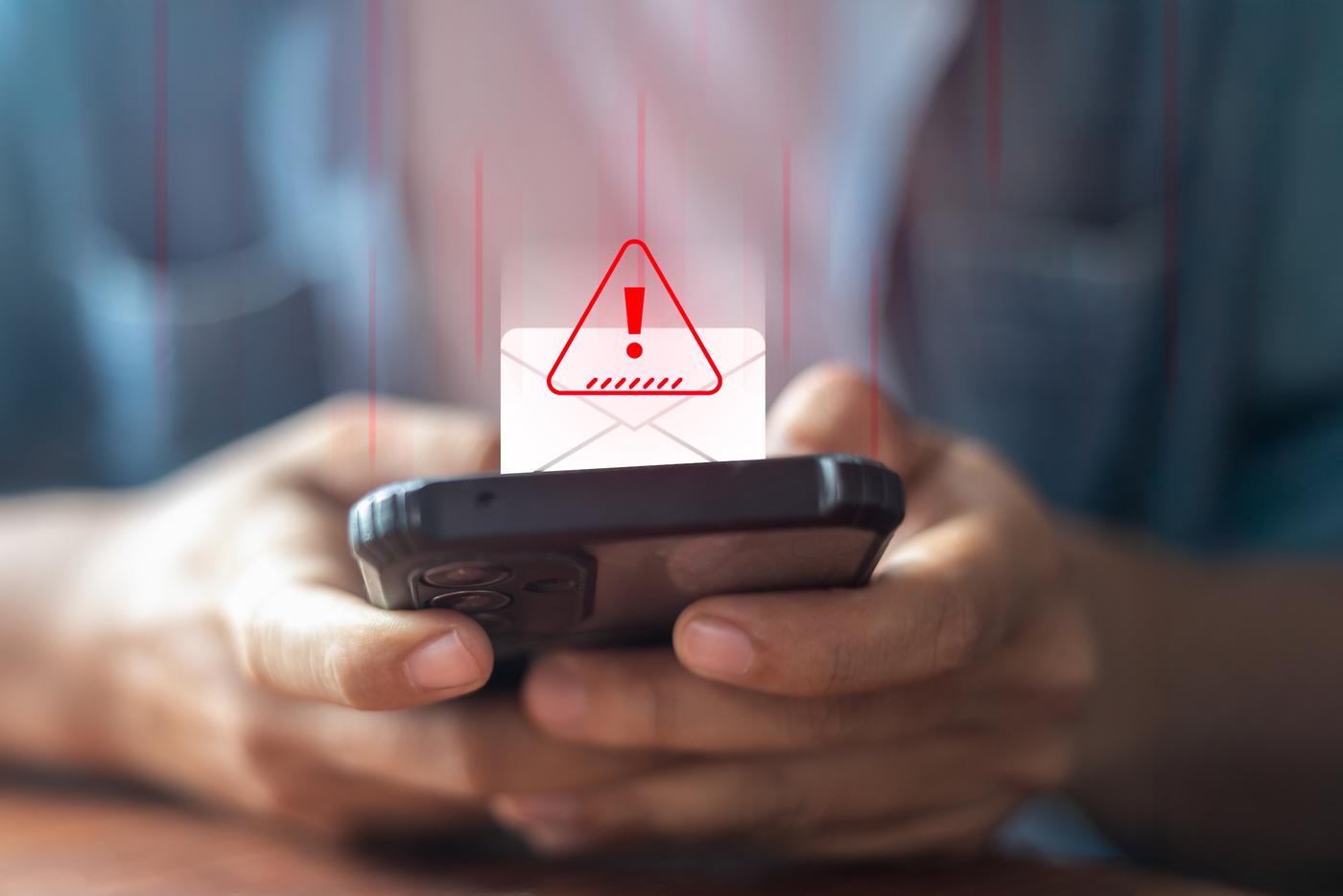 Эксперты проекта "Перезвони сам" напоминают, как уберечь данные от мошенников