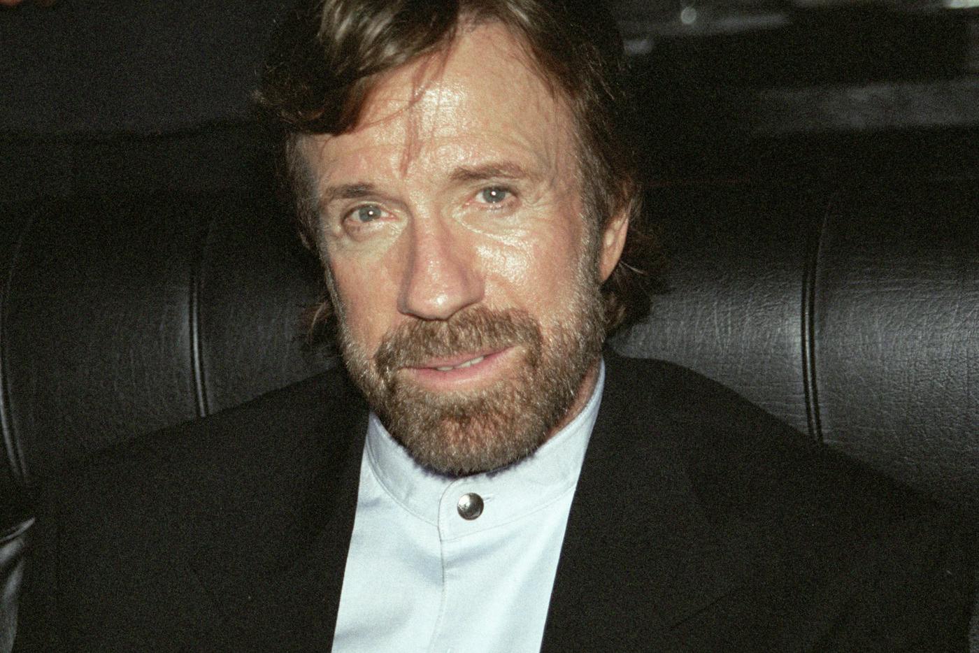 Умер Чак Норрис – 86-летнему актёру стало плохо после тренировки