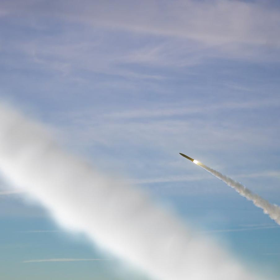 Более 200 человек были ранены в результате ударов Ирана по Израилю. В результате ракетных ударов, предположительно нанесённых Ираном по территории Израиля, пострадало более 200 человек. Согласно информации, опубликованной The Times of Israel, в южных городах Димона и Арад ранения различной степени тяжести получили около 200 граждан, 11 из которых находятся в тяжёлом состоянии