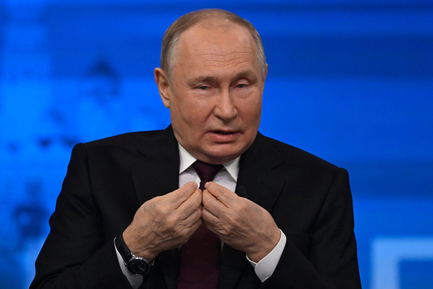 Путин: РФ необходимо вернуться на траекторию устойчивого экономического роста