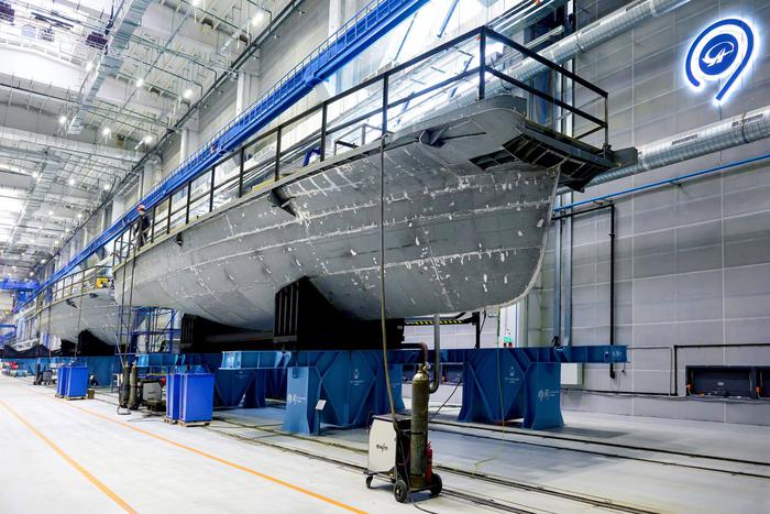 Уже 4 современных электросудна проекта "Москва 1.0" собирают на Московской верфи