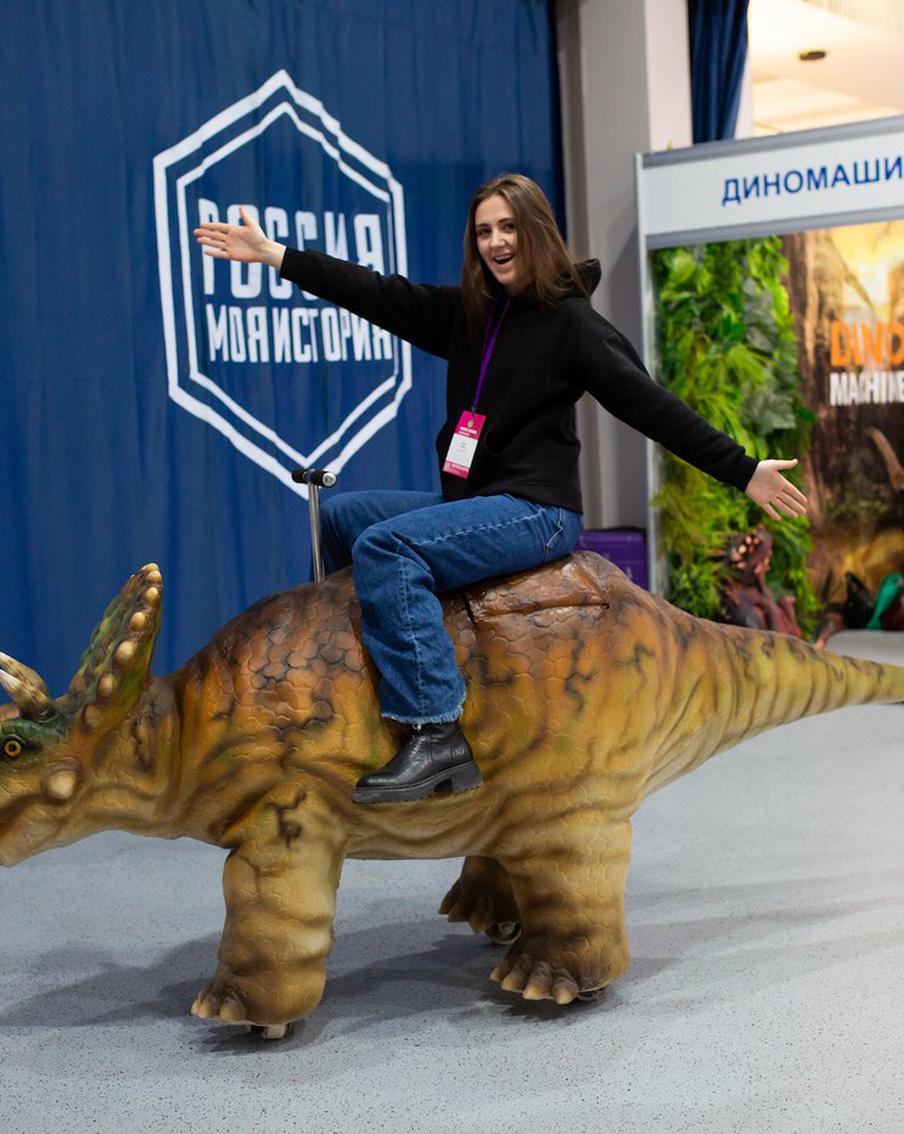 Травоядный "скакун" Юрского периода обойдётся москвичу в 500 тысяч рублей