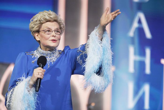 "Никто и никогда меня в них не видел": 65-летняя Елена Малышева отказалась от одного предмета гардероба