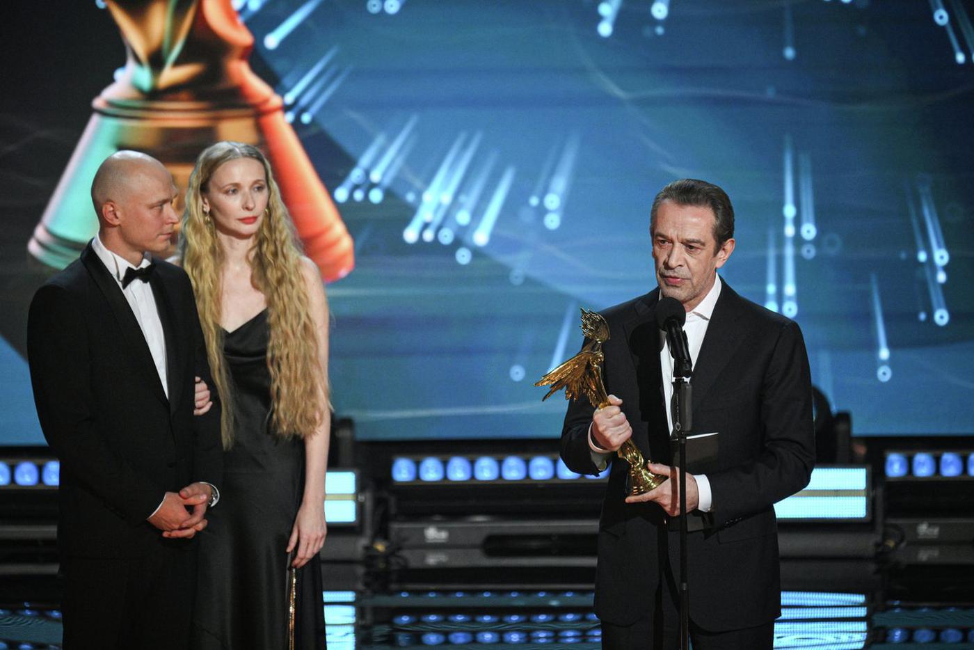 Владимир Машков отправил "Нику" побеждать дальше.